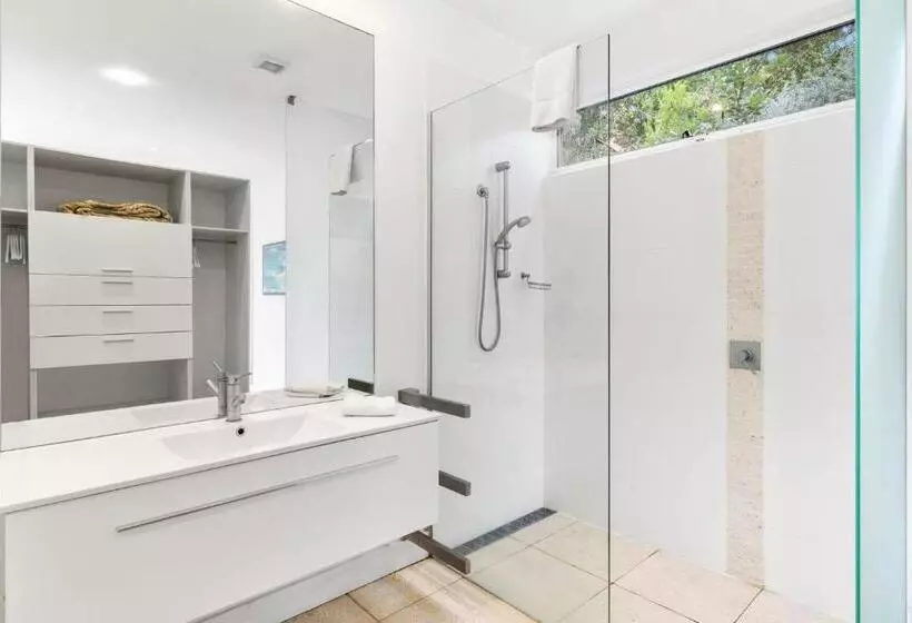 Drift   Luxury, Location And Ocean Views