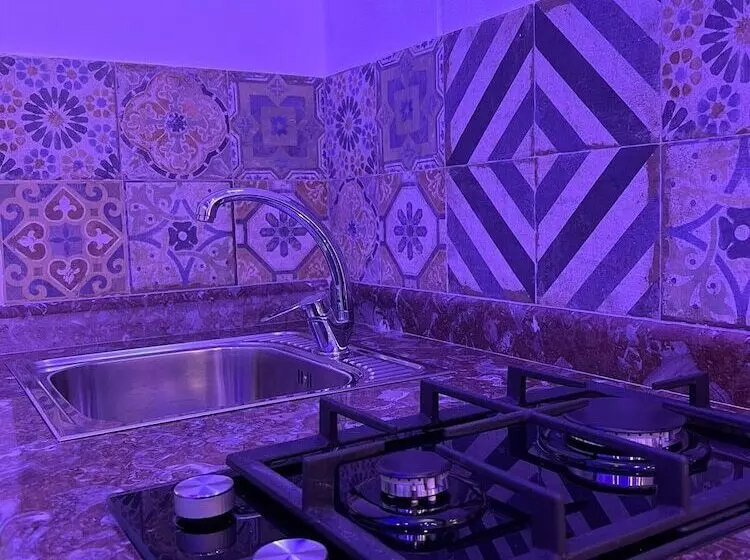 Gianluis Luxury Suites