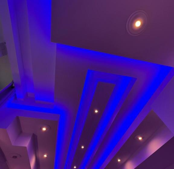 Gianluis Luxury Suites