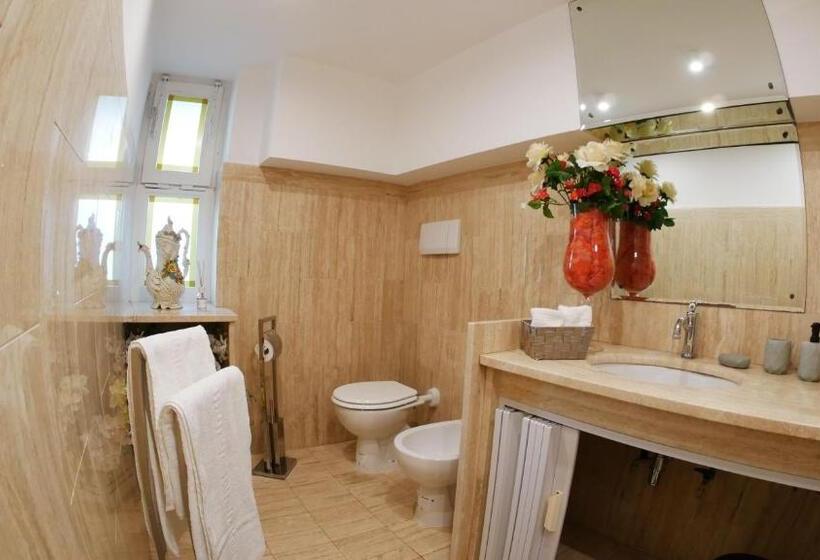 Gianluis Luxury Suites