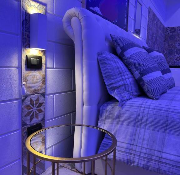 Gianluis Luxury Suites