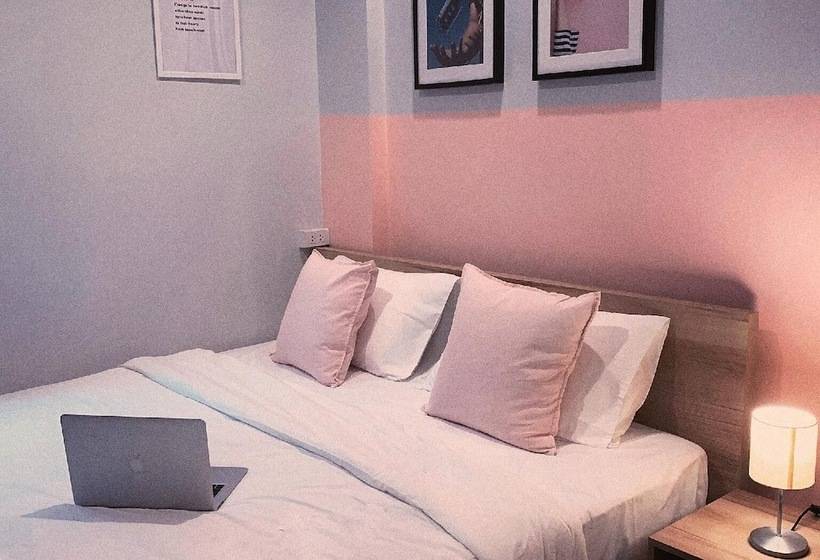 호텔 Into The Town Krabi