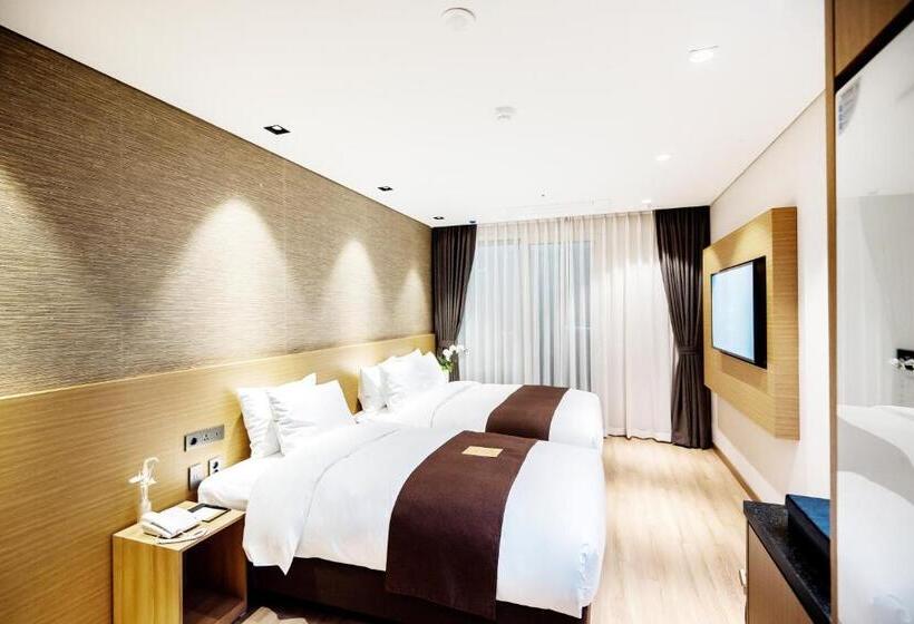 Hotel Intrada Icheon