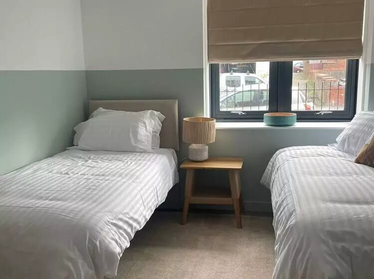 Peak Willow Apartments