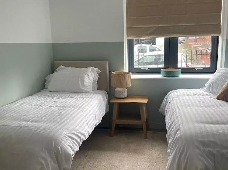 Peak Willow Apartments