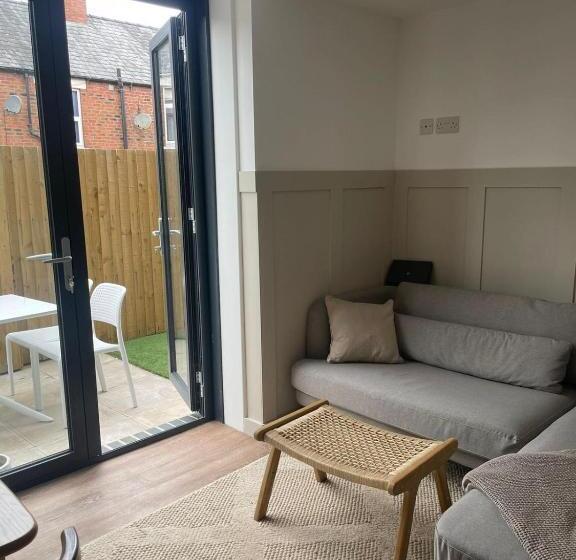 Peak Willow Apartments