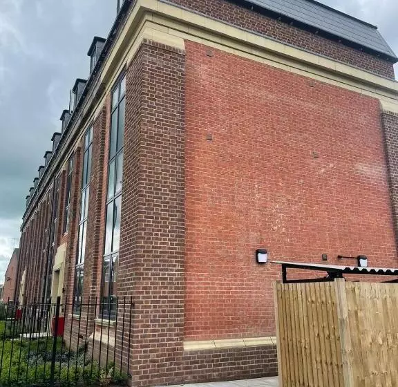 Peak Willow Apartments