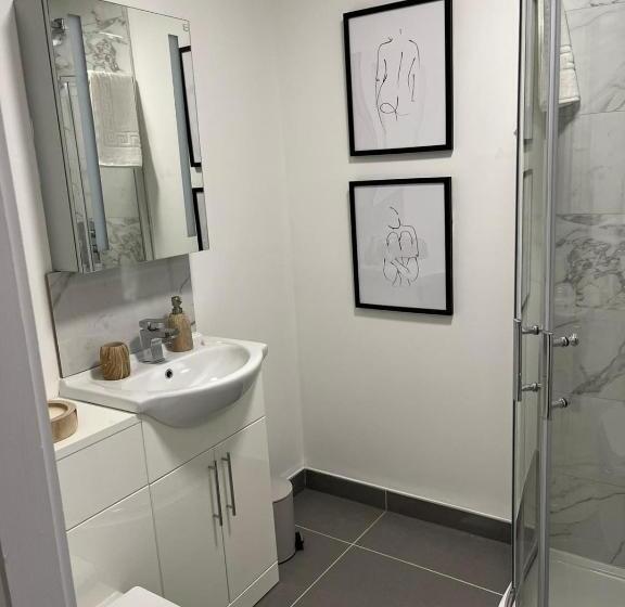 Peak Willow Apartments