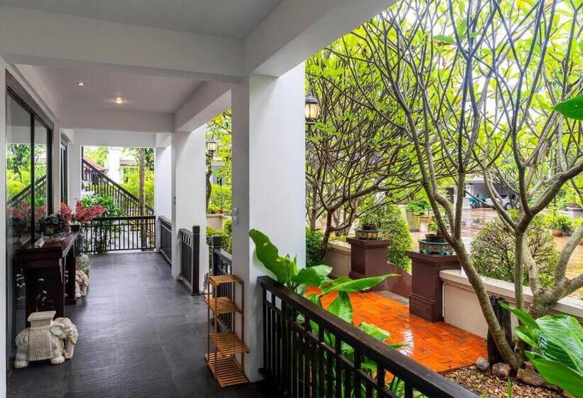 Sclass Villa & Swimming Pool , 10 Min From Airport