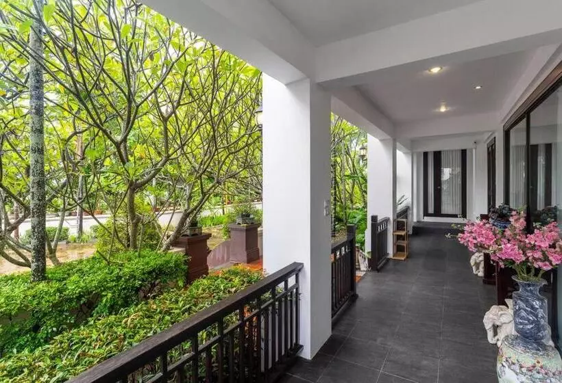 Sclass Villa & Swimming Pool , 10 Min From Airport