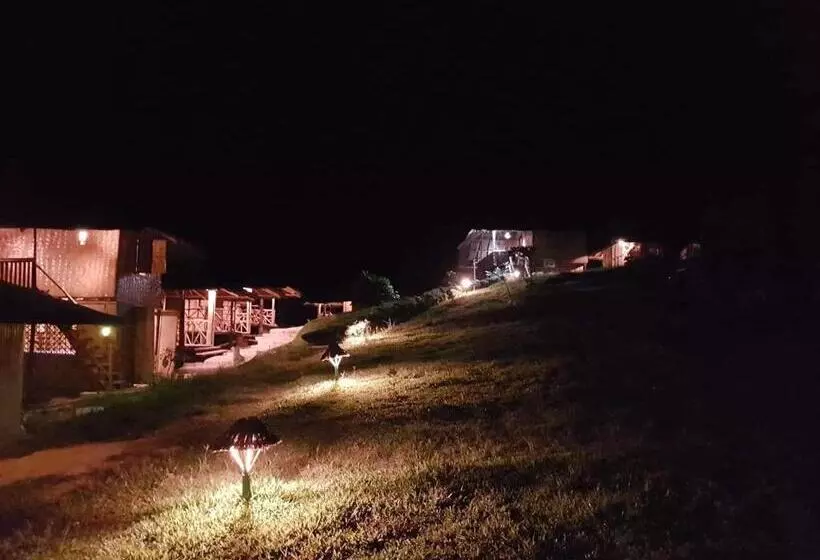 Retkeilymaja Cxj Travelers Inn