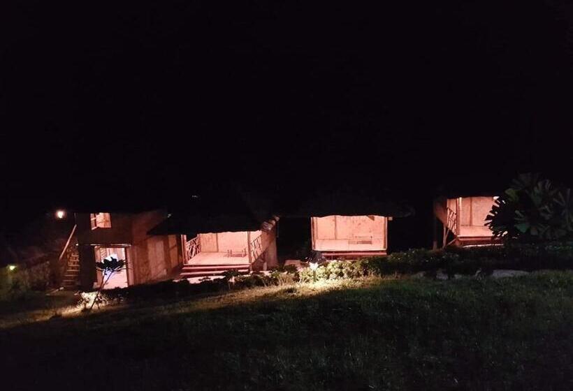 فندق صغير Cxj Travelers Inn