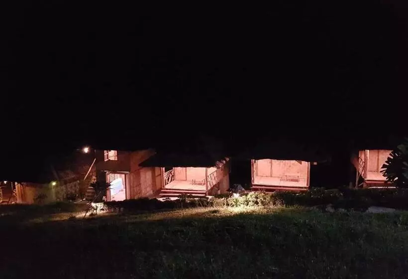 Retkeilymaja Cxj Travelers Inn