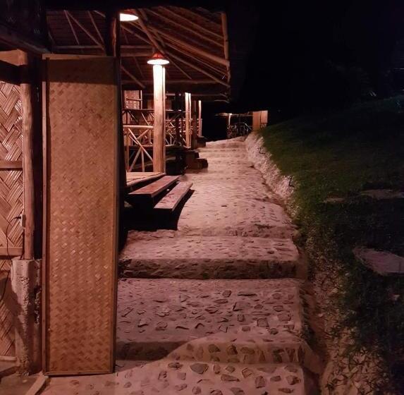 فندق صغير Cxj Travelers Inn