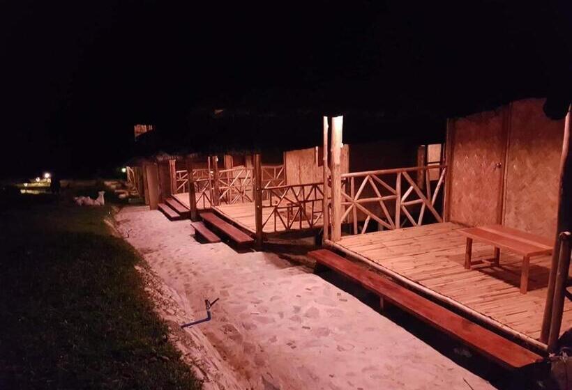 فندق صغير Cxj Travelers Inn