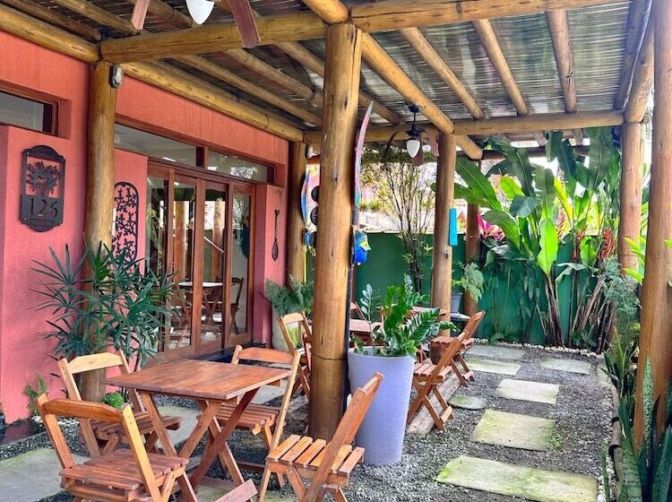 Общежитие Pousada Cristhal Paraty