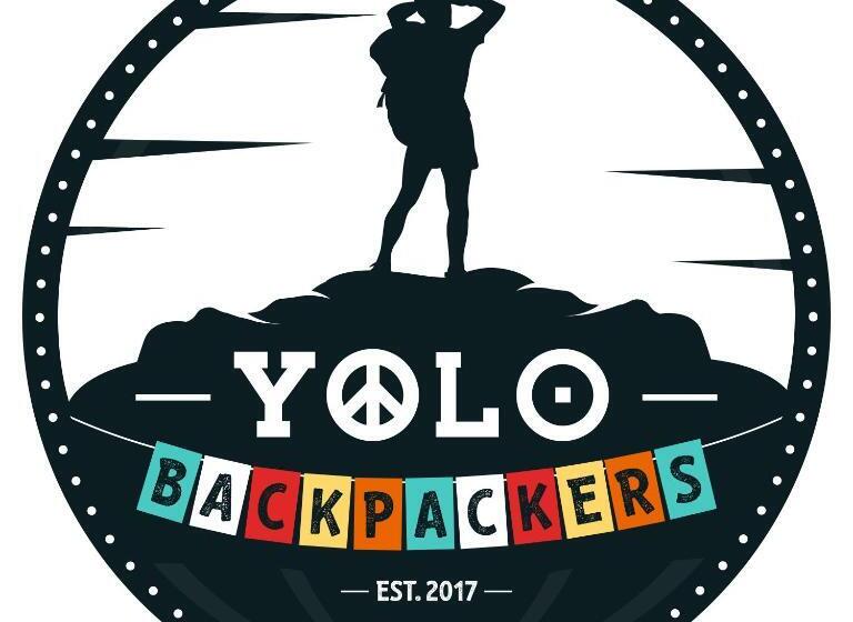 ユースホステル Yolo Backpackers   Manali