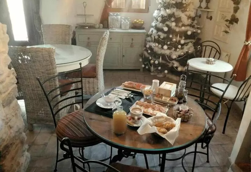 Aamiaismajoitus (B&B) Casa Blanca