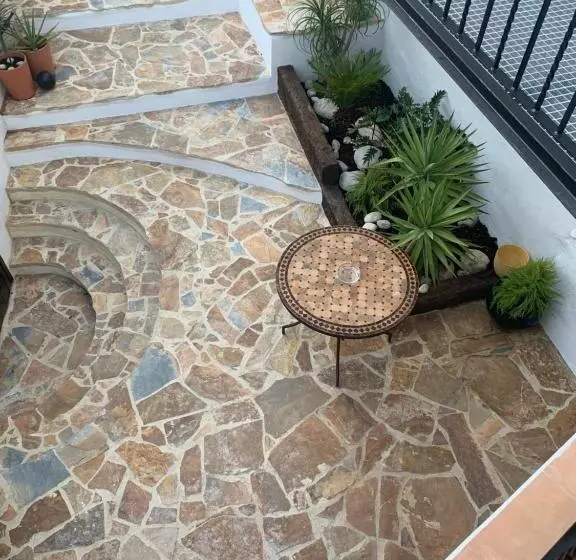 Aamiaismajoitus (B&B) Casa Blanca