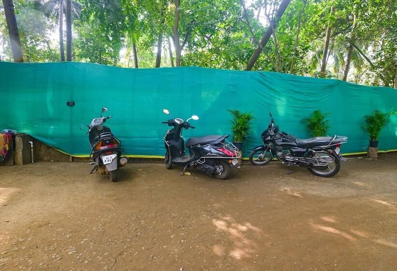 Fabhotel La Volga   Nr Morjim Beach