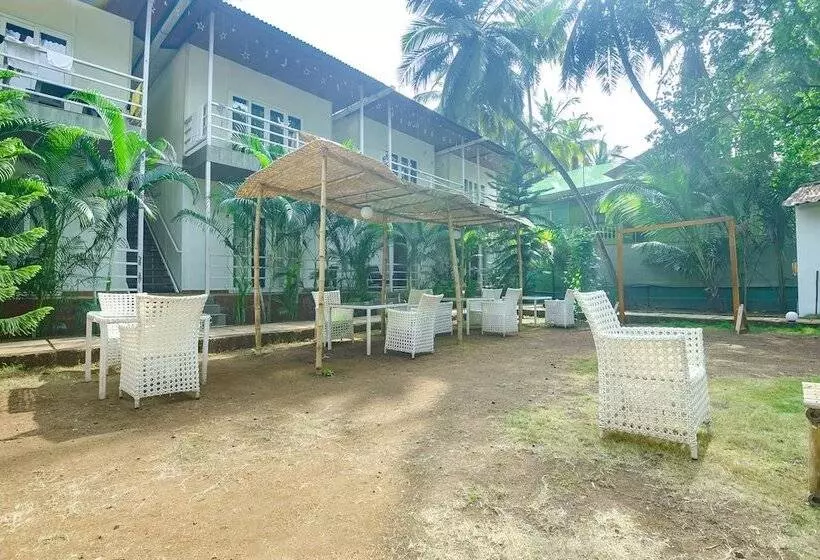 Fabhotel La Volga   Nr Morjim Beach