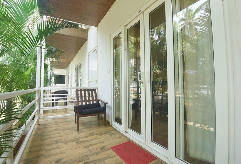 Fabhotel La Volga   Nr Morjim Beach