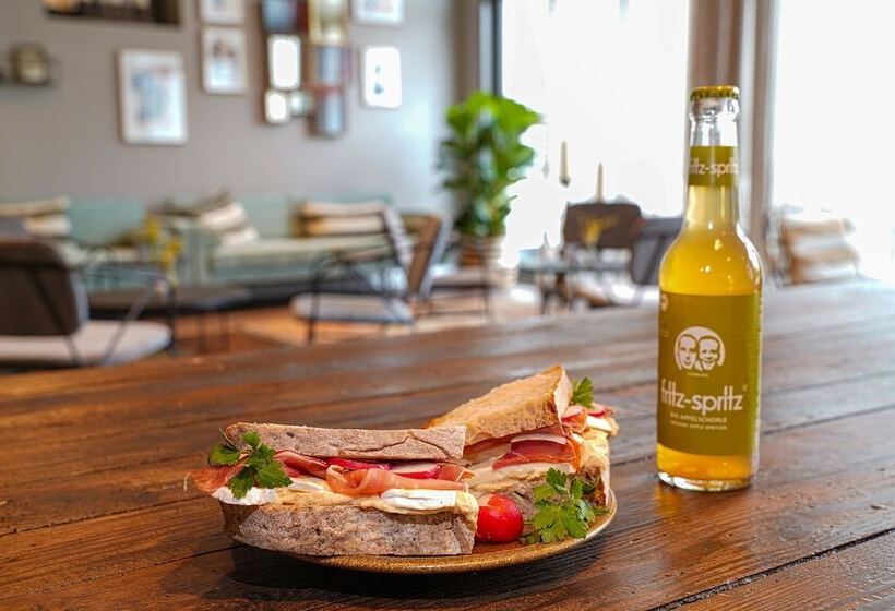 Nyce Hotel Bonn, Trademark Collection By Wyndham