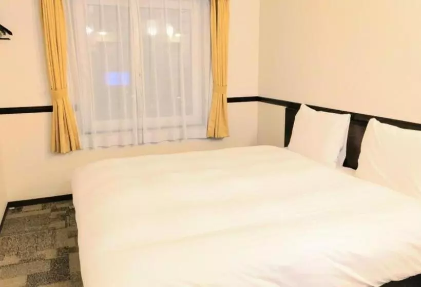 Hotelli Toyoko Inn Keio Sen Hashimoto Eki Kita Guchi
