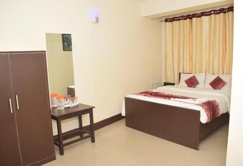 پانسیون White Rabbit Guest House