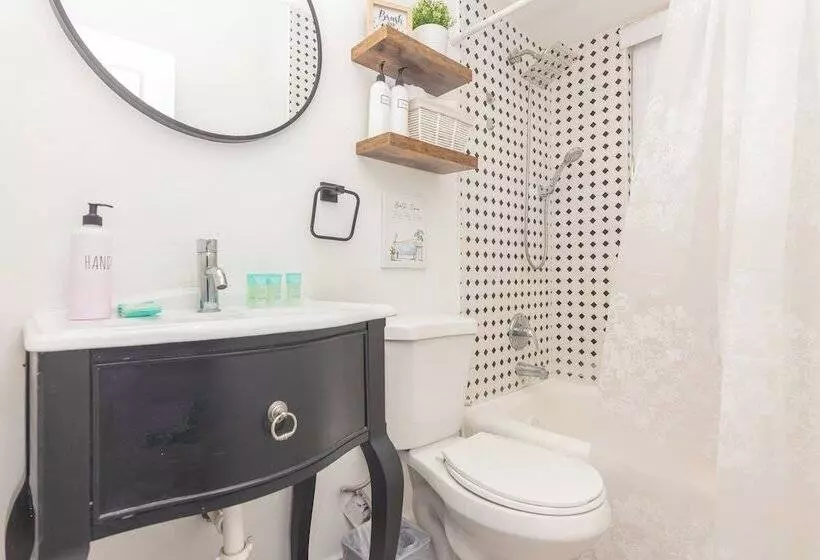 West Deco