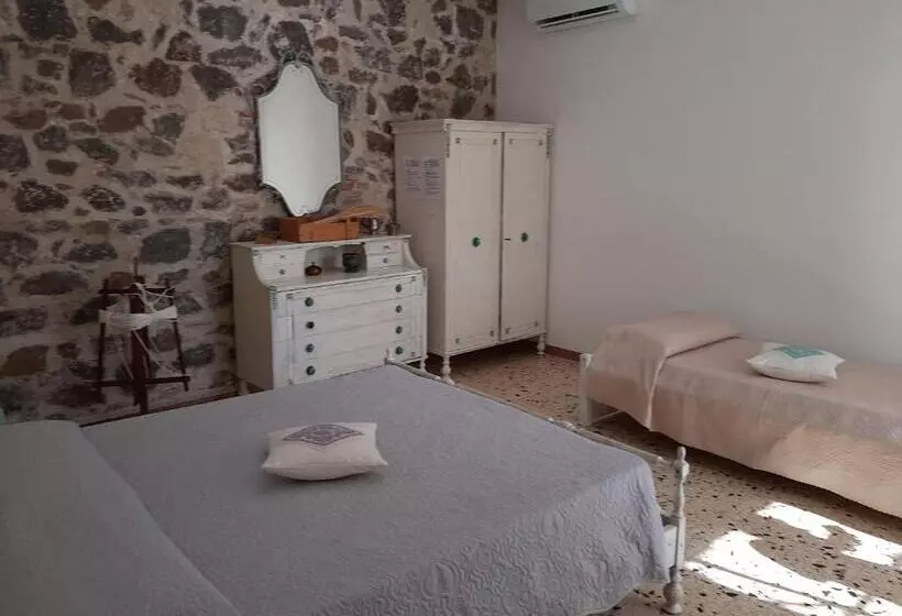 B&b Sa Domo De Sos Massaios