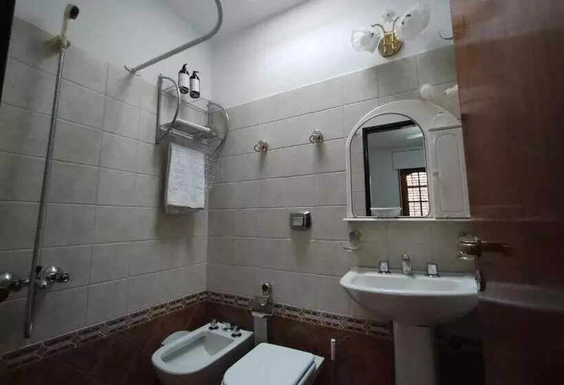 Castelar 290   Terraza Con Asador   Cochera   Opcional