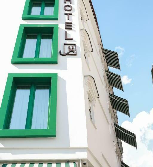 هتل Garden Downtown Prishtina