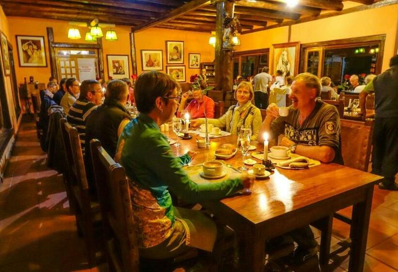 Hotel Hacienda Leito