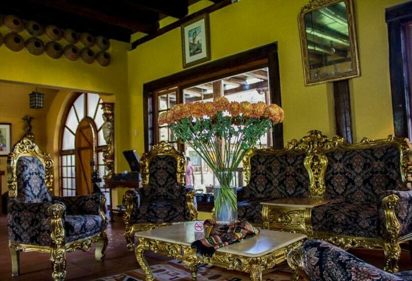 Hotel Hacienda Leito