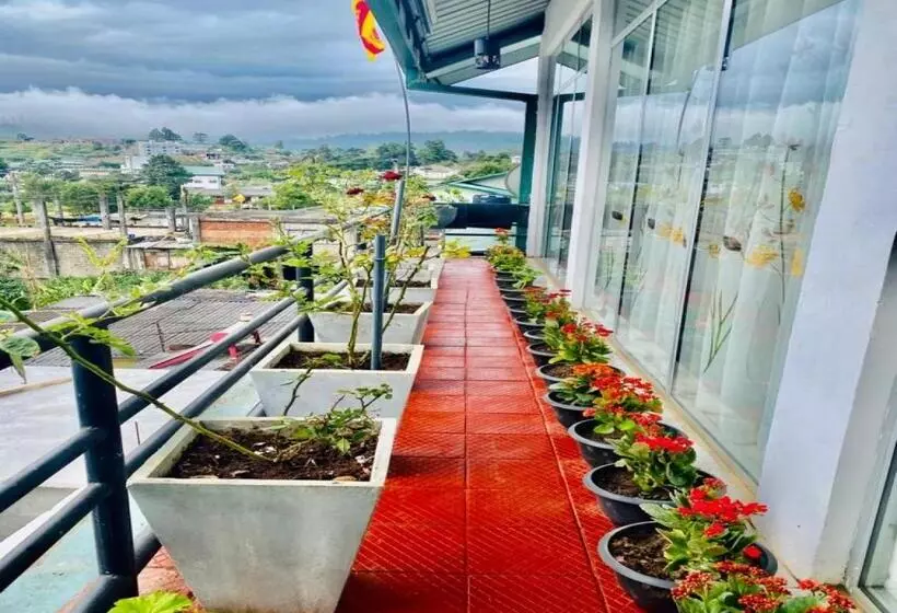 ホテル Natures Nuwaraeliya