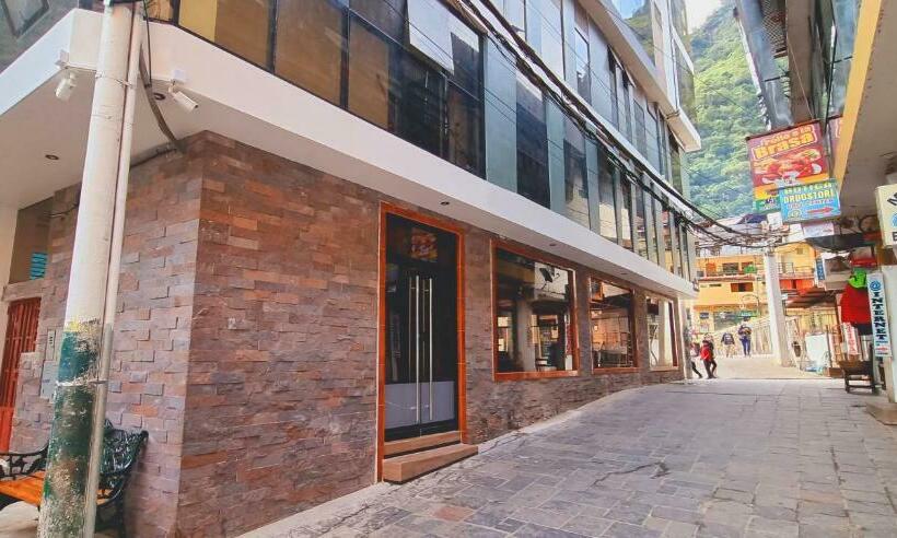 ホテル Raices Machupicchu