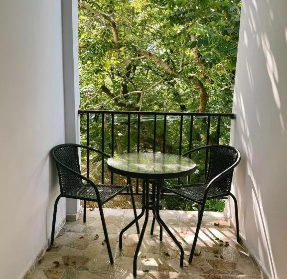 پانسیون Sofia House