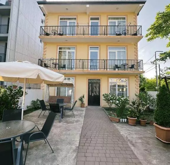 پانسیون Sofia House