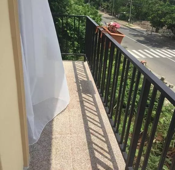 پانسیون Sofia House