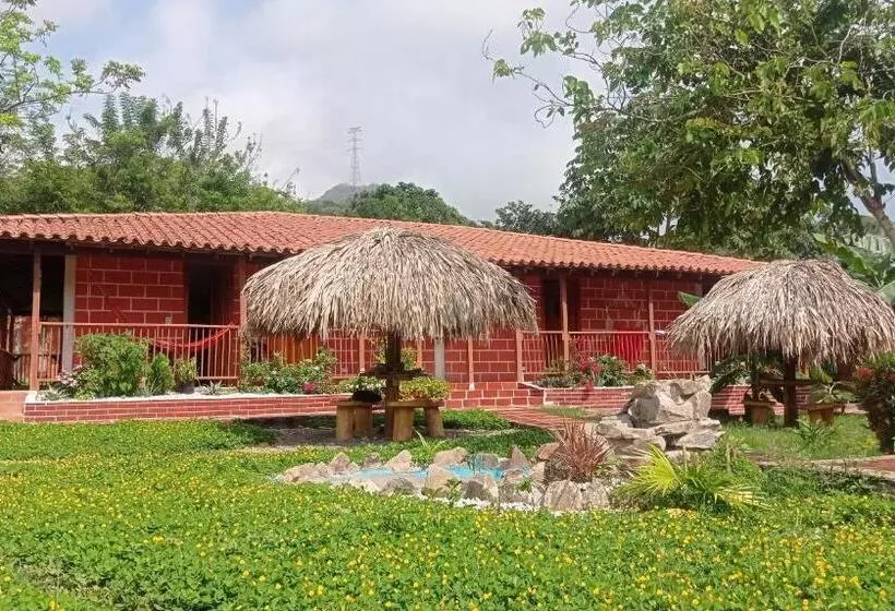 پانسیون Cabaña Neverland