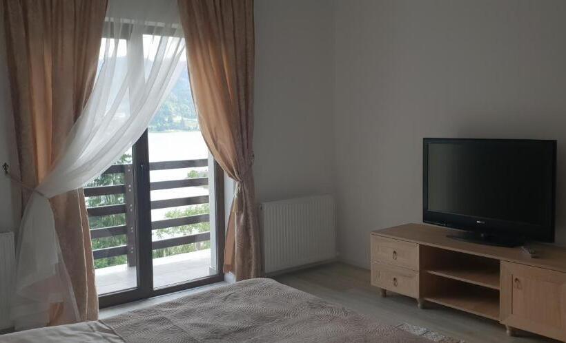 پانسیون Casa Davideea