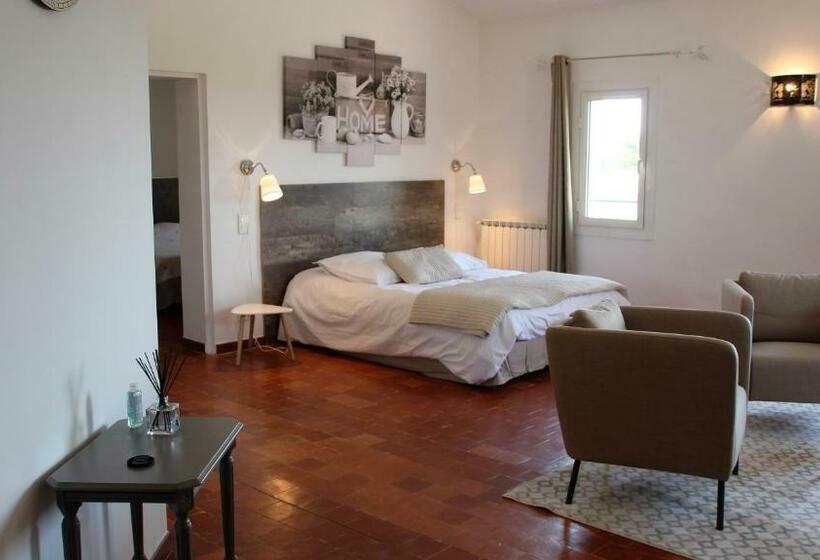 פנסיון Le Clos Du Patre