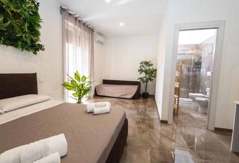 פנסיון Suebi Rooms