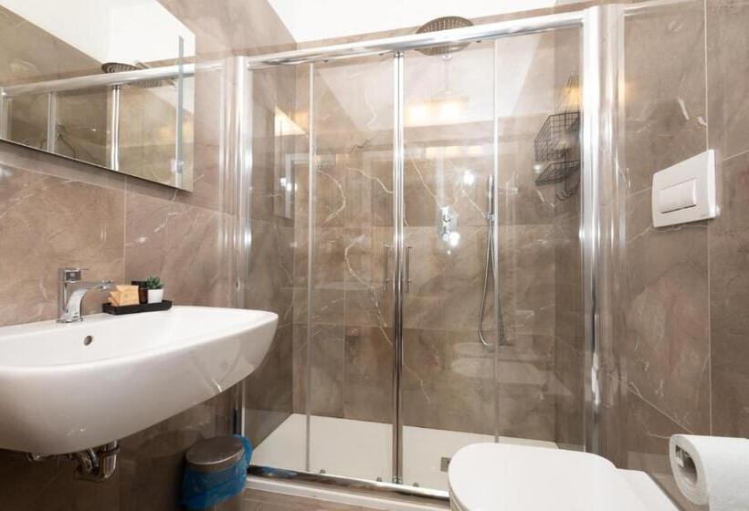 פנסיון Suebi Rooms