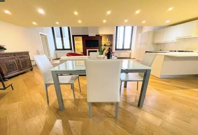 Terrazza Duomo With Spectacular Views From 2 Large Terraces   Sleeps 6