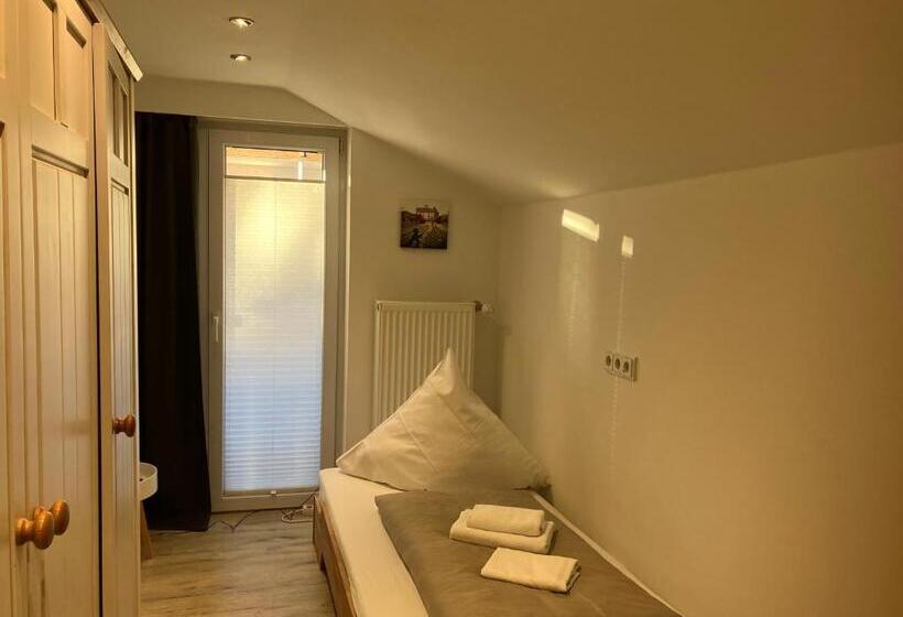 Alpenflair Ferienwohnungen 402 Kristall