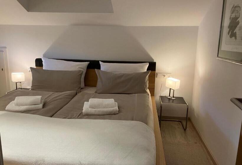 Alpenflair Ferienwohnungen 402 Kristall