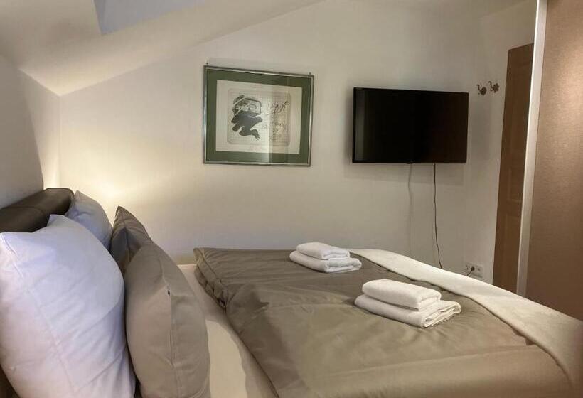 Alpenflair Ferienwohnungen 402 Kristall