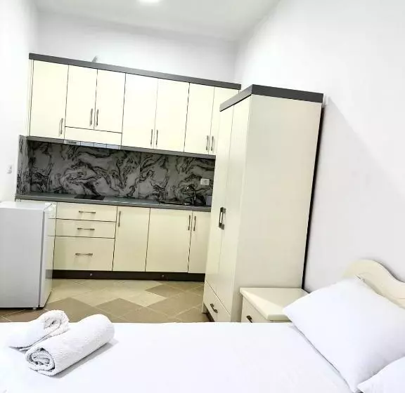 Amar Apartments